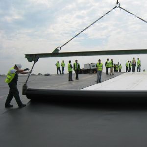 Outdoor Polyethylene Fish Farm Geomembrane Pond Liner HDPE Containment Liner