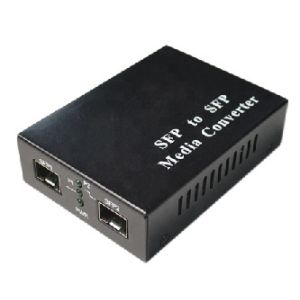 SFP To SFP Manageable Data Ethernet Media Converter Auto Negotiation Function