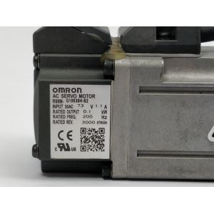 R88M-G10030H-S2 OMRON Electronic High Speed Automatic Servo Machine