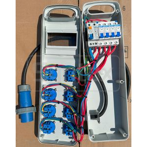 Syntax CT3 16A Electrical Power Splitter IP44 Distribution Box With 8 Schuko