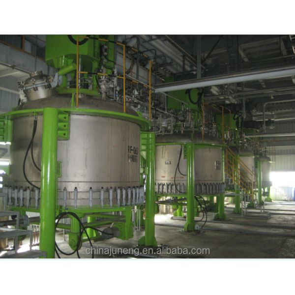 Close-up view of Agitated Nutsche Filtration Filter components