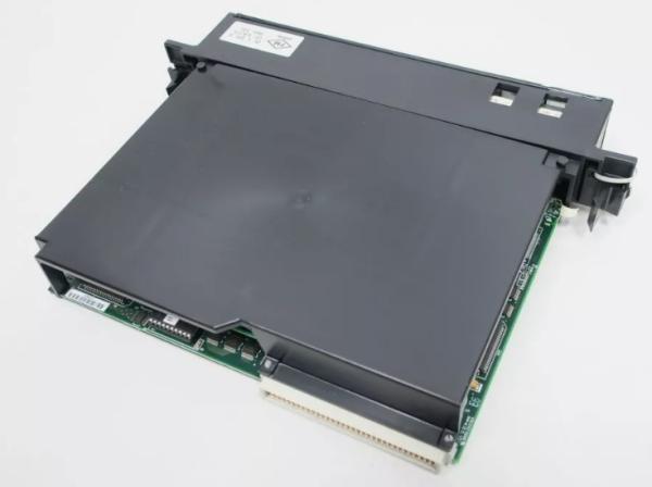 IC697CPX772 GE CPU Processor Module Programmable Controller Memory Central