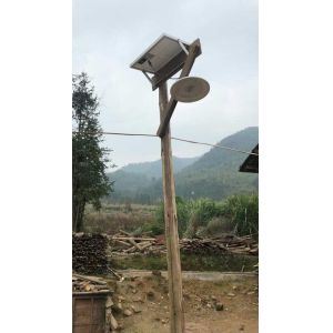 Exterior Bright Solar Sensor Security Light With Remote Control EMC Approved