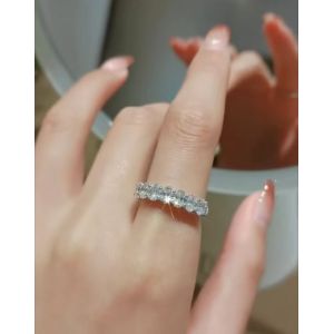 China Oval Eternal Lab Grown Diamond Rings For Wedding Gift Proposal Ring on sale