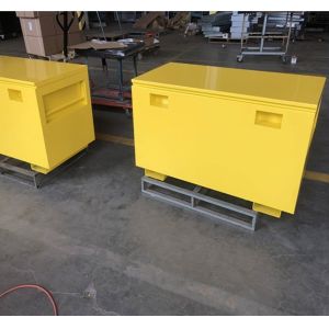 Durable Jobsite Tool Box for Heavy Duty Tools Storage in Engineering Environment