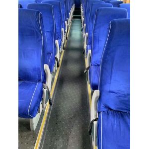 Big Kinglong 2011 Second Hand Bus 59 Seats Equipped A/C Origin Good Conditione