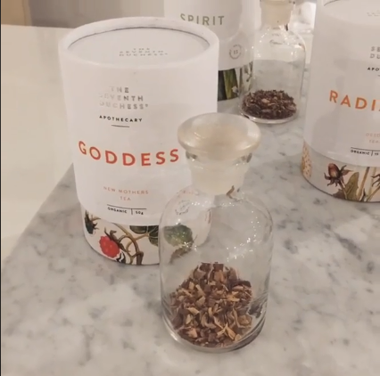 Eco - Friendly Round Paperboard Gift Boxes Customized Size For Tea Packaging