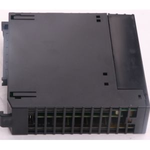 GE Controller 745-W2-P5-G5-HI-A-L-R-E  General EletricI 745-W2-P5-G5-HI-A-L-R-E GE 745-W2-P5-G5-HI-A-L-R-E