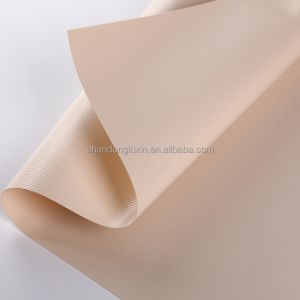 Medium Weight PVC Tarpaulin Rolls with Dust-Proof and Waterproof Properties