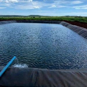 1.0mm HDPE Geomembrane for Fish Pond Width 1-6m Chemical Resistant Black