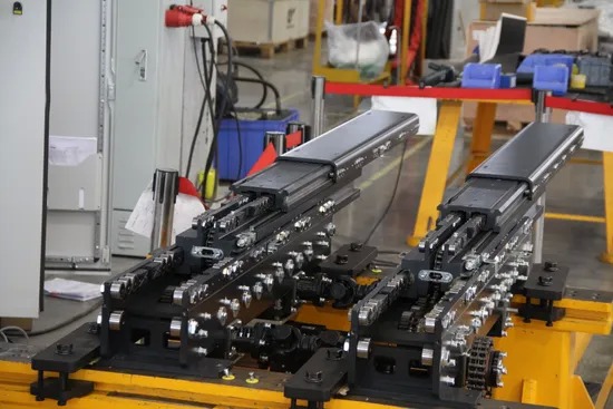 1450 X 1550 X 1650MM Pallet Telescopic Fork Double Motor Double Deep Position