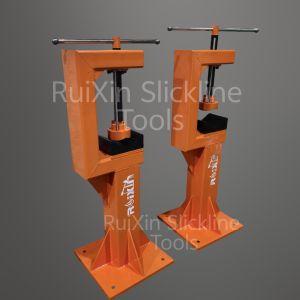 Wireline Slickline Tools Baker Vise Surface Equipment 1.75Inch～12 Inch
