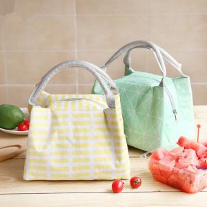 China Reusable Soft Insulated Cooler Bag Large Capacity With Linen Fabric Material on sale