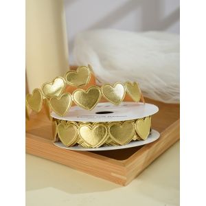 1.5cm*9m 2.5cm*9m Heart Shape Valentine's Day Polyester Gift Ribbon For Luxury