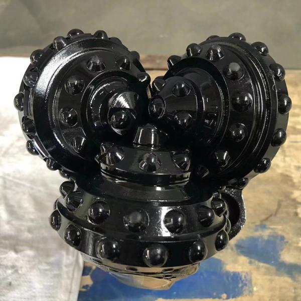 Fast Drilling Rate Saw Tooth Roller Cone Bit Rubber Sealed Bearing