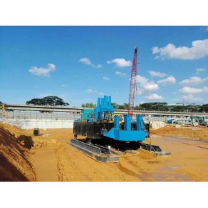 Silent Hydraulic Press In Pile Driver / Small Pile Driving Equipment