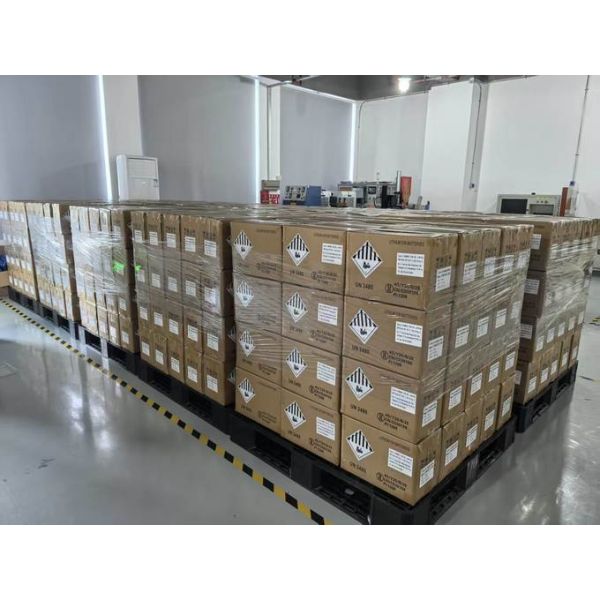 Consumer Electronics Solid State Lithium Ion Polymer Battery 3.7V 400mAh Lipo Battery 403035 PCB High Temperature Battery Li Po