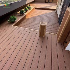 3D Wood Grain Wpc Decking Anti-Slip and Waterproof Composite Decking for Patios