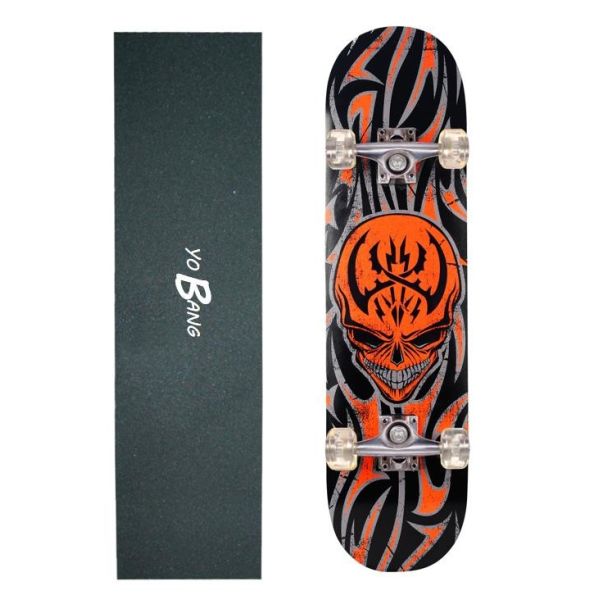 Quality 52x32mm Maple Full Complete Skateboards With 52mm Clear Wheel for sale