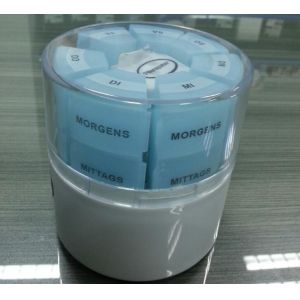 Premium clear plastic weekly pill holder one grid each day with pill splitter,