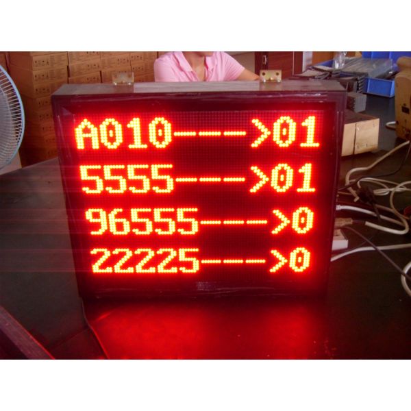 IR Touch Panel Dustproof Service Center Queue Ticketing System With Ticket Dispenser Kiosk