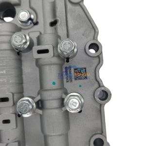 018CHA1502600 Automatic Gearbox Valve Body Hydraulic Control Module Assembly For