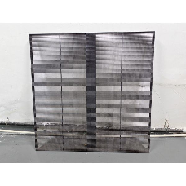 DC5V Transparent LED Screen Display Customized High Brightness Grille LED Screen