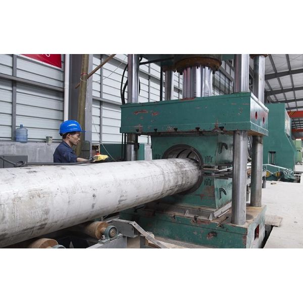 Large Stainless Steel Pipe