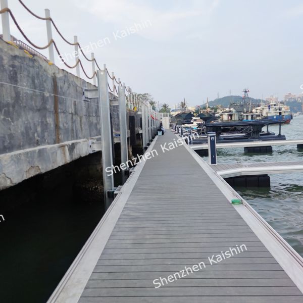 Portable Aluminum Alloy Floating Docks Marina Pontoon With Mooring Cleats And