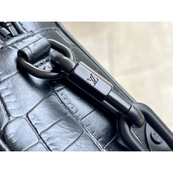 Crocodilien Matte Black Louis Vuitton LV Soft Trunk Mini Small Patent Leather