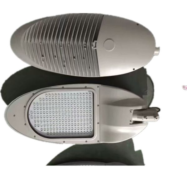 Dimmable Integrated LED Street Light Fixture Commercal Waterproof Bridgelux