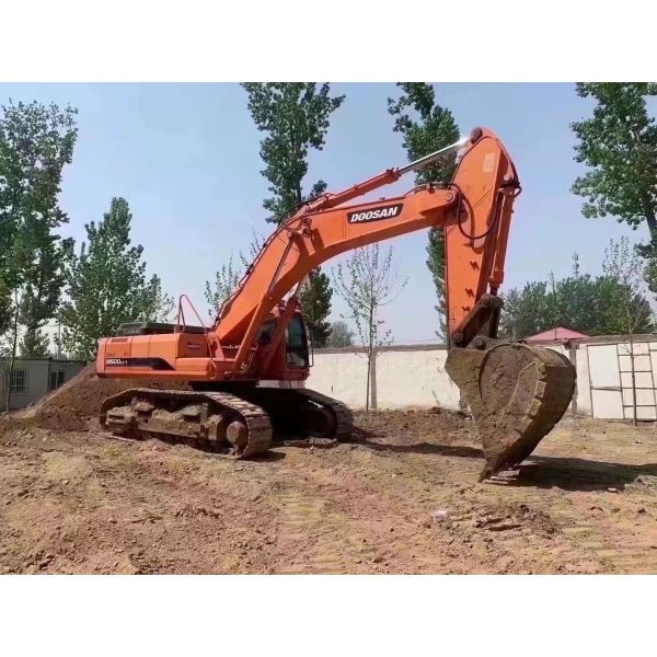 Crawler Type Heavy Used Doosan Excavator DH500 For Mining