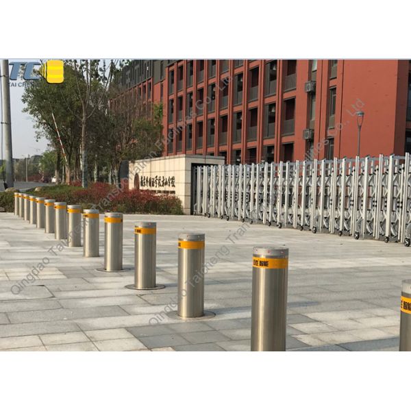 Hydraulic Main Gate Entrance Exit Bollards 360mm AC220V Electrostatic Spraying 3