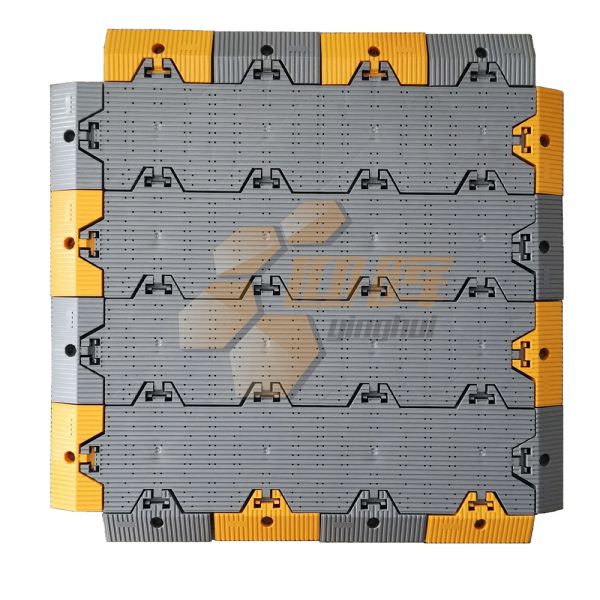 Portable Plastic Event Turf Protection Flooring Temporary Floor For Concert