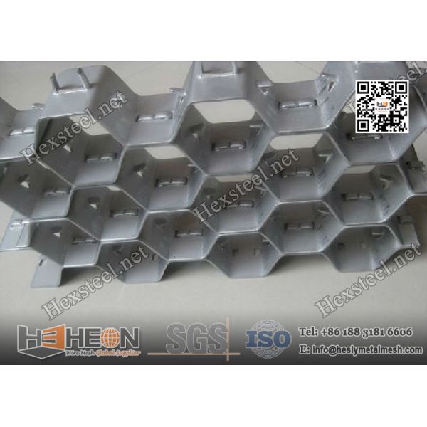 HESLY™ clinched, rectangular bar, AISI310s with protruding lances | 3'X10' |