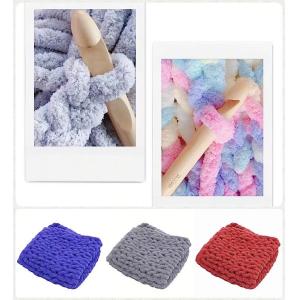 100% Polyester 1/21NM Super Soft Iceland Wool Yarn For Hand Knitting Blanket Hat