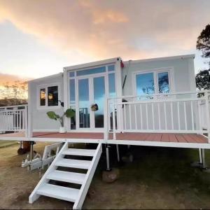 Wholesale 20ft/40ft Prefab Folding House with CE/UL Electrical System from china suppliers