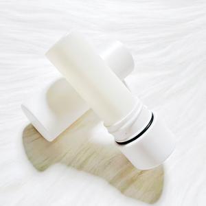 Customized 3.5g lipstick tube With Seal Ring Accept Customized Colors And Logo