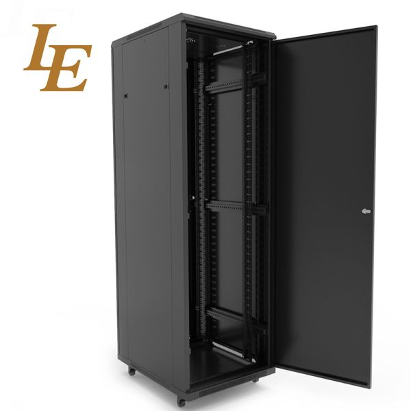 Heavy Duty Server Rack Cabinet With Excellent Cable Management 18U-47U Height