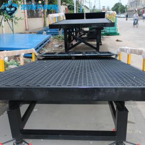10T-10M Customized Black Segmented Portable Loading Docks Hydraulic Dock Ramp