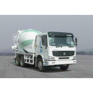 China SINOTRUK Howo 9 CBM Concrete Mixer Truck on sale