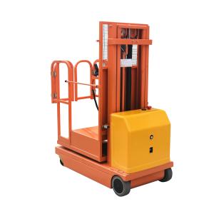 2.7 - 4.5m Self Propelled Warehouse Order Picker Safety Convenient To Operate