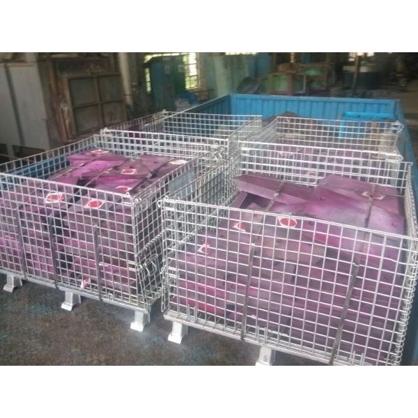 Iron Discharge Boom Chute Liners , Mill Liner Bolts With Hardness HRC58