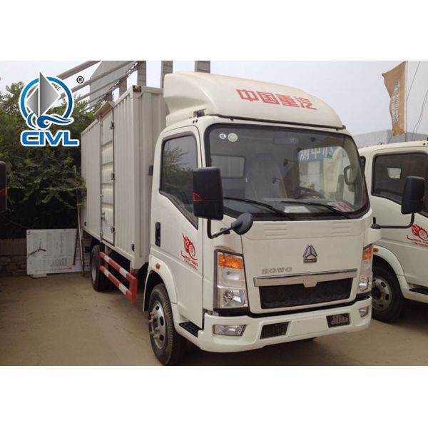 6T New Sinotruck Light Duty Fence Cargo Trucks With 6tires Yunnei Engine 4x2 drive wheel