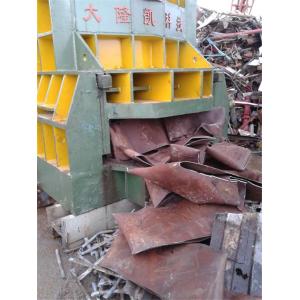 Horizontal Scrap Metal Shear With Feeding Conveyor 1200mm Blade Length