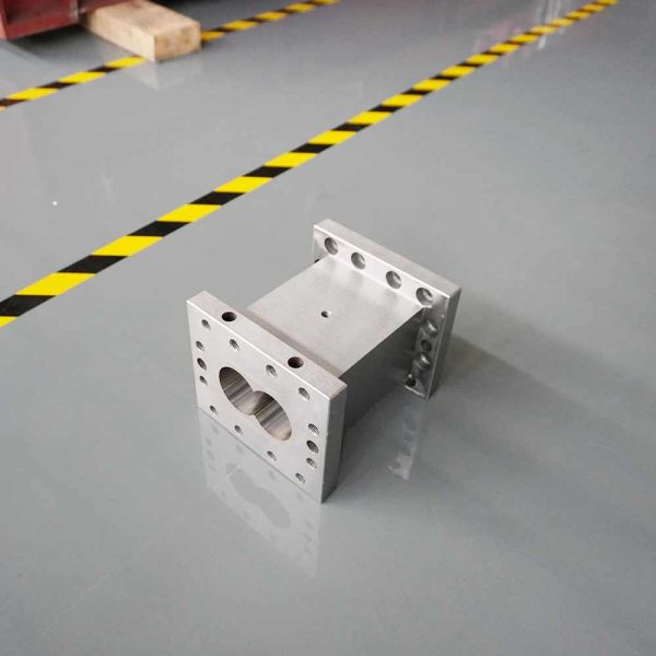 Precision Twin Screw Extruder Barrel for High-Temperature and High-Shear Plastic