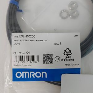 E32-DC200 2M OMRON Fiber Optic Sensor Head