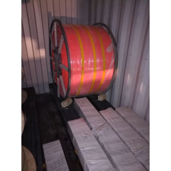 Red Painting Flat Electrical Cable Reeling Drum With Motor , Cable Reel Drum