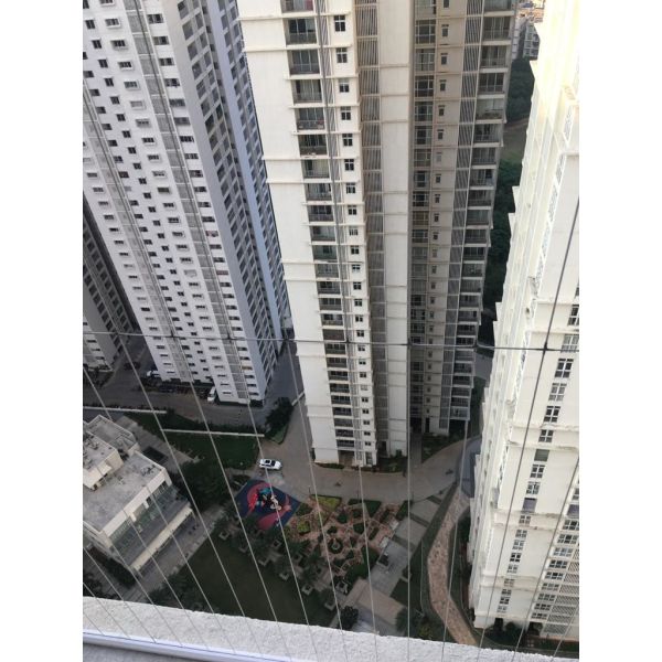 Customizable Aluminium Rail Track with 304 Stainless Steel Screw for Enhanced