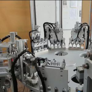 China High Capacity Desiccant Cap Assembly Machine with Automatic Counting and Servo Motor for Pharmaceutical Use on sale